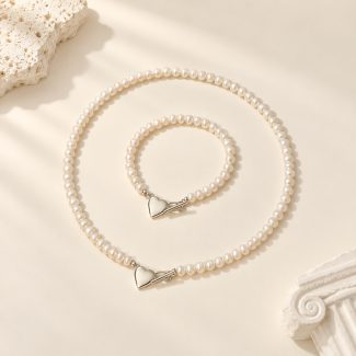 Freshwater Pearl Heart Clasp Necklace and Bracelet
