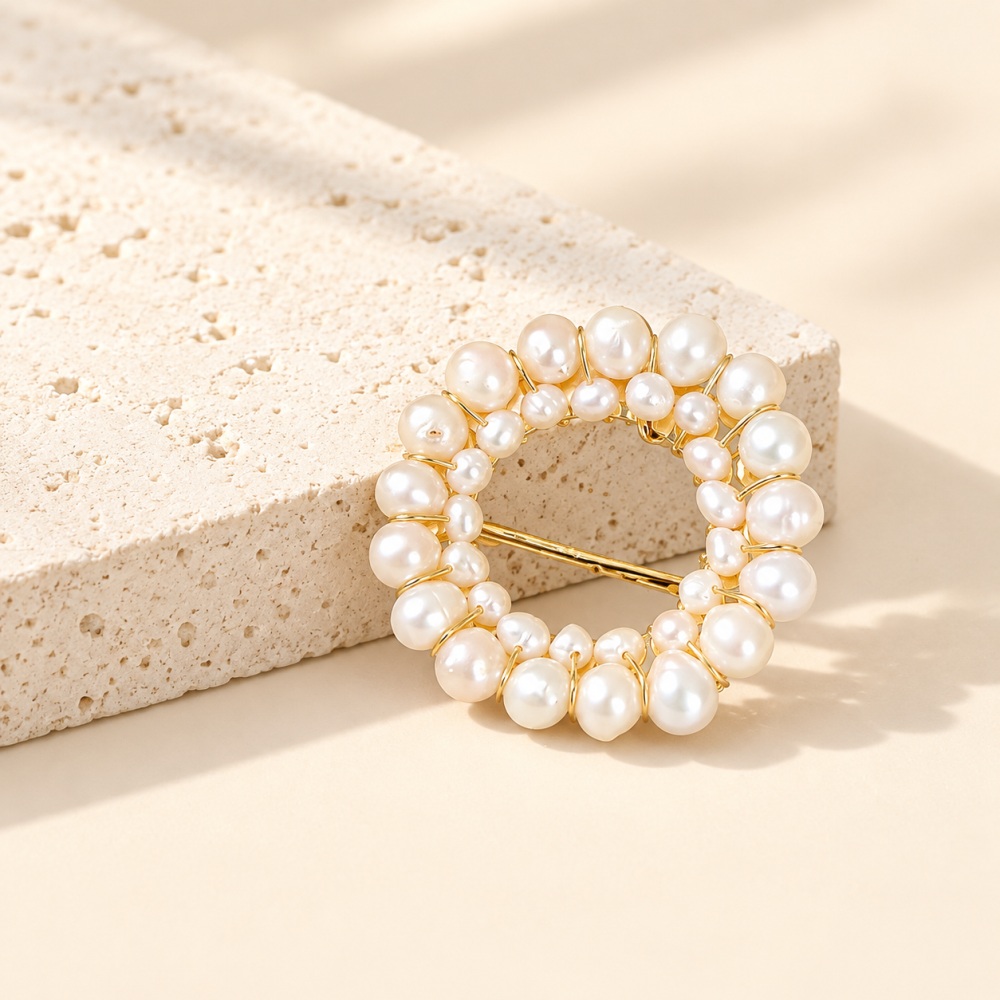 Double Circle Freshwater Pearl Wreath Brooch