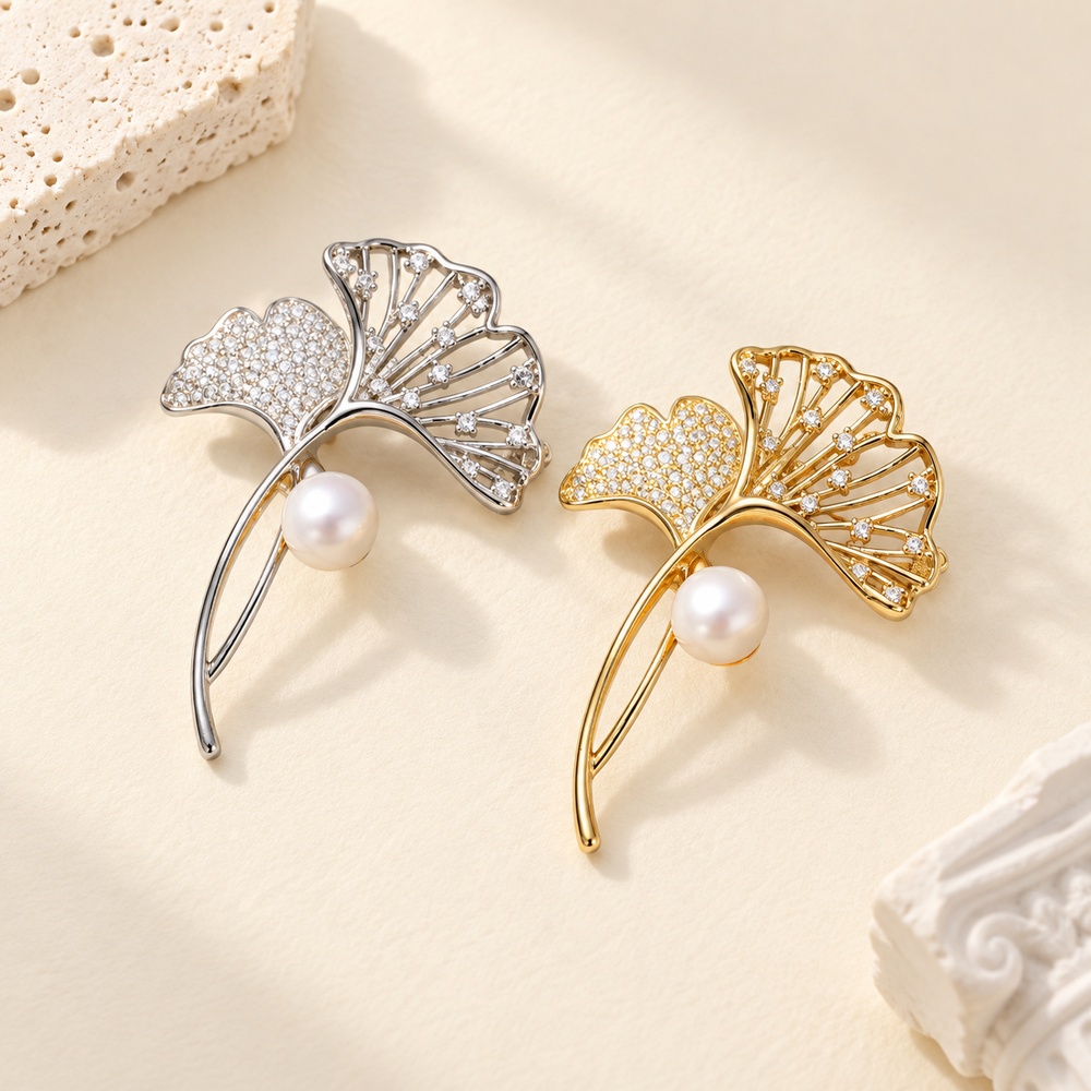 Ginkgo Leaf Pearl Brooch Pin