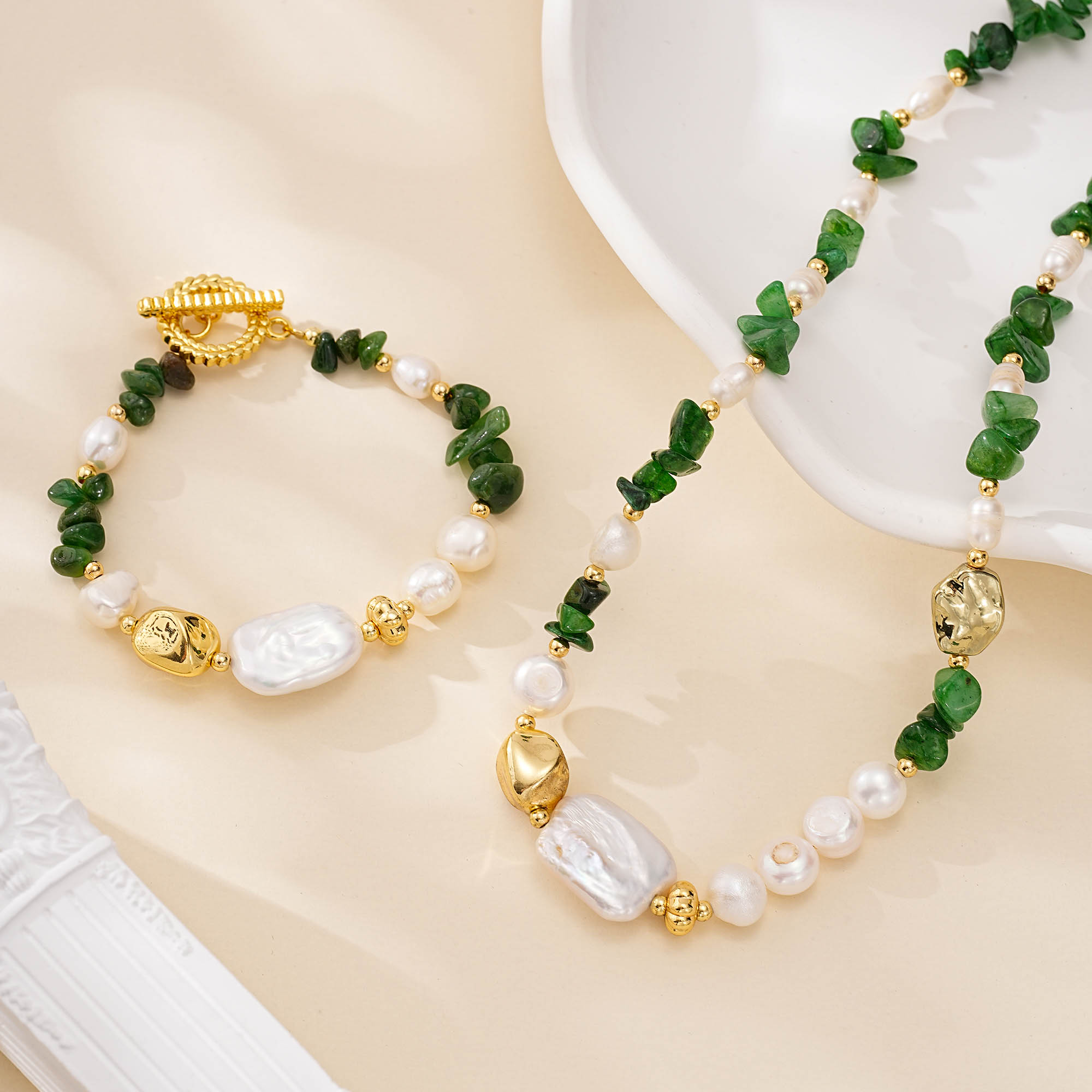 Green Gemstone and Baroque Pearl Jewelry Set
