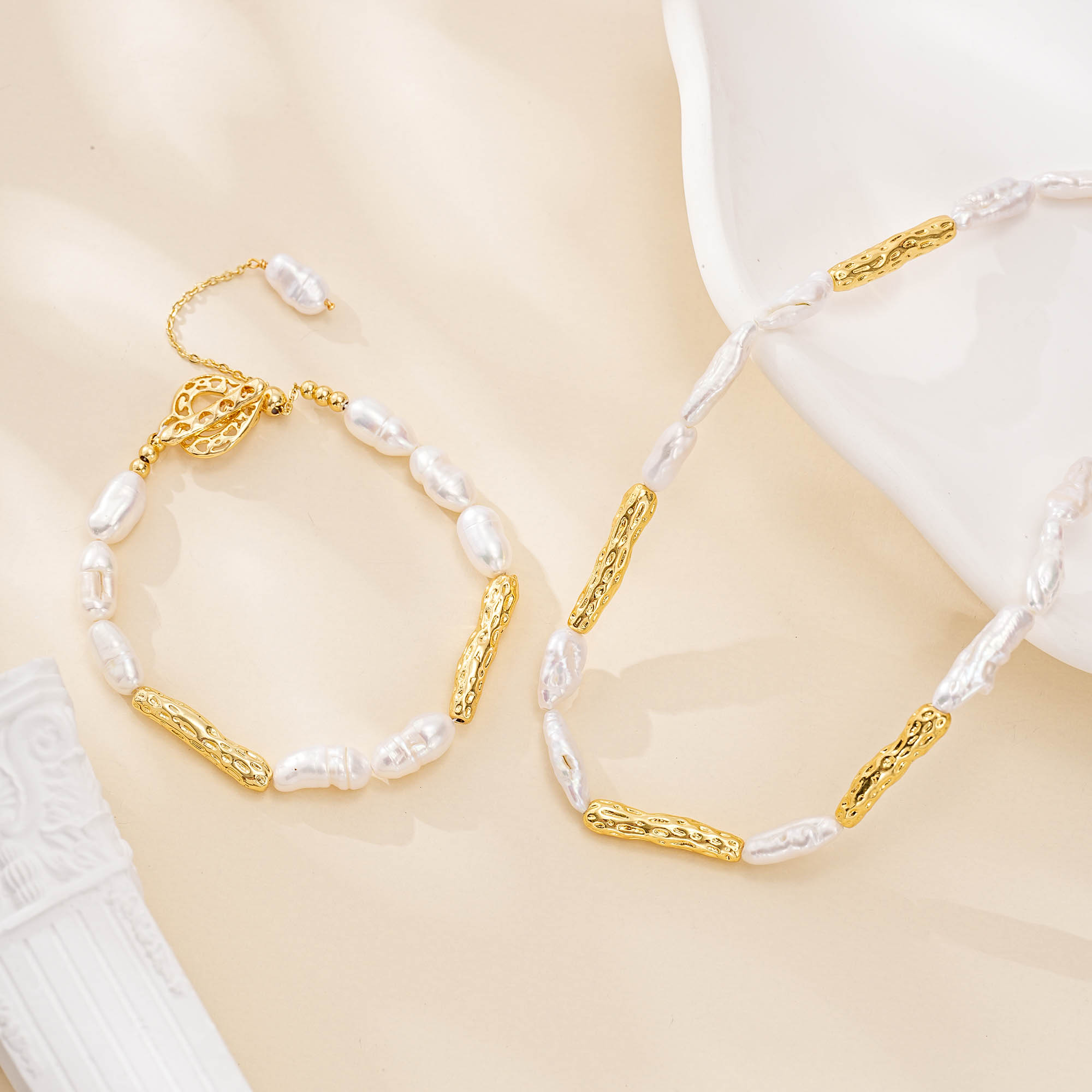 Baroque Stick Pearl and Sculpted Link Jewelry Set