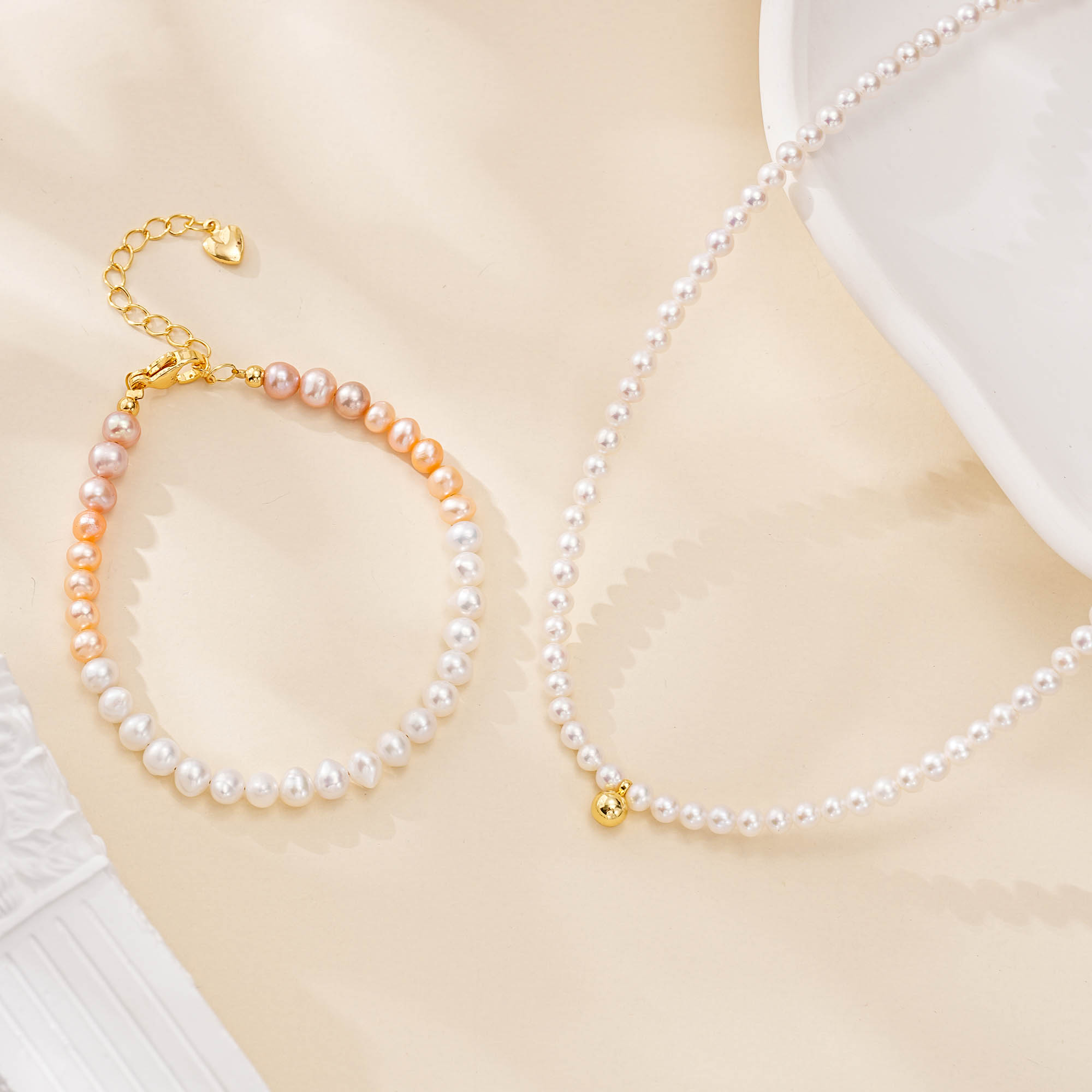 Gradient Freshwater Pearl Necklace Bracelet Set
