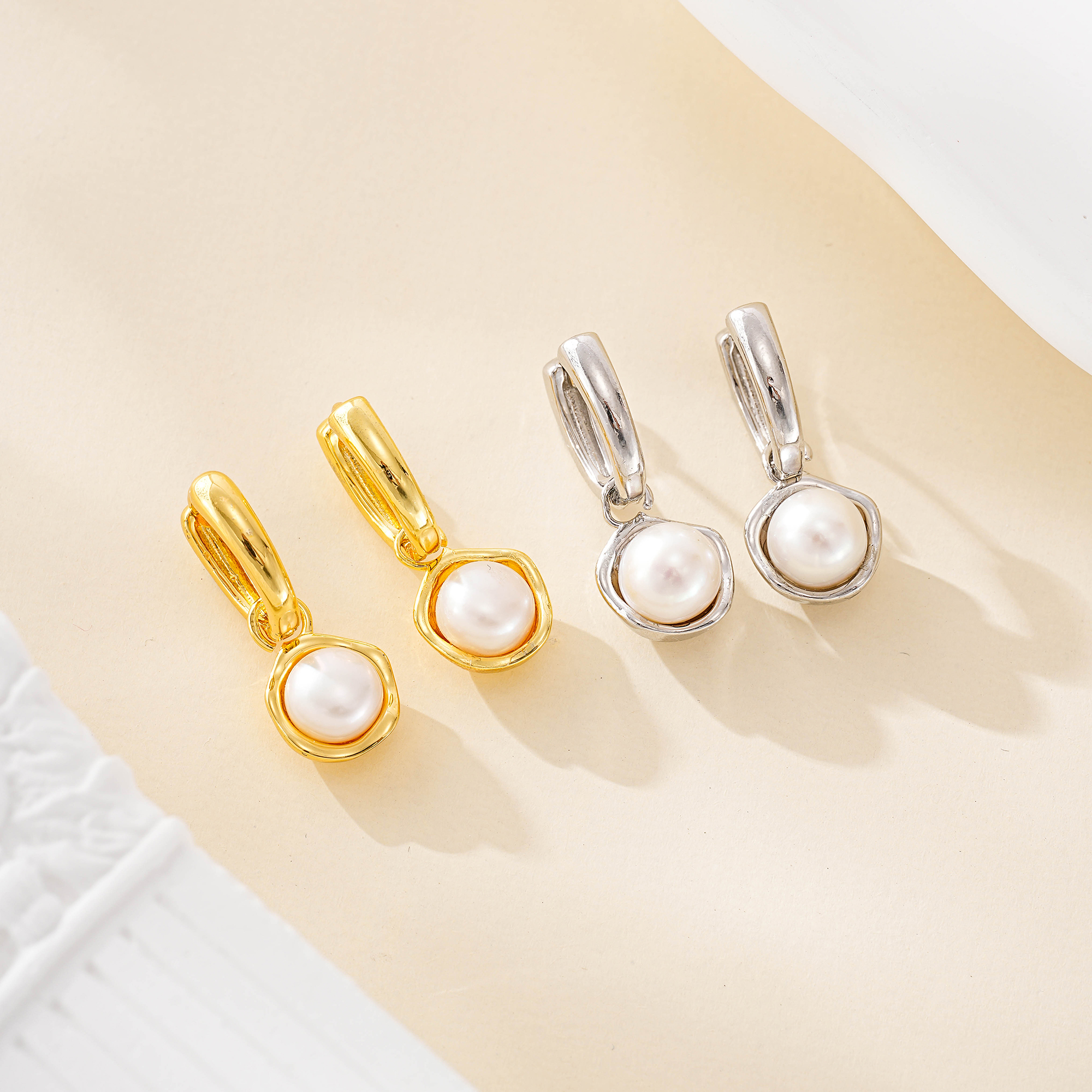 Round Freshwater Pearl Leverback Drop Earrings