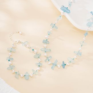 Aquamarine and Baroque Pearl Necklace Bracelet Set