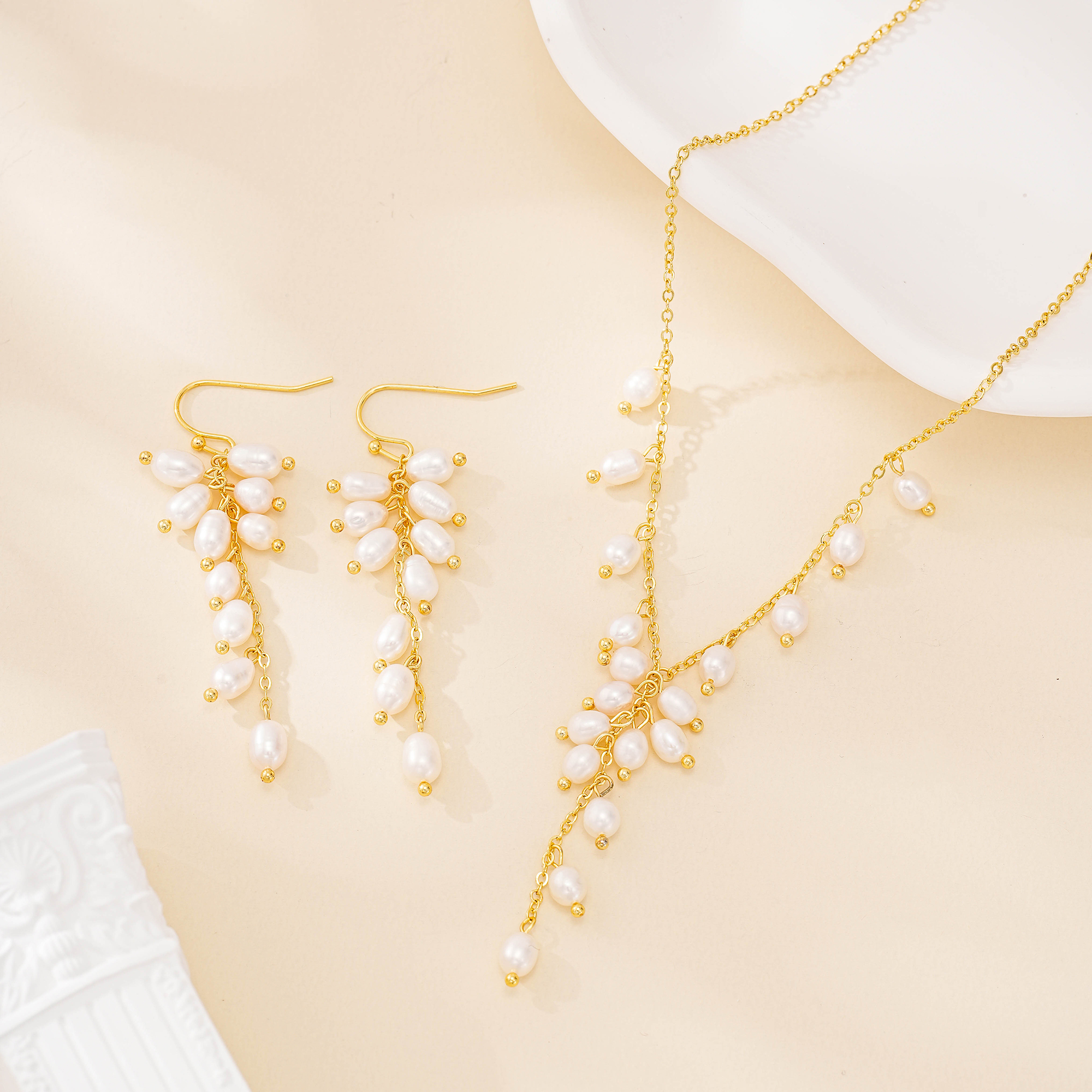 Scattered Pearl Branch Necklace and Earring Set