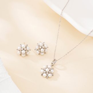 Floral Pearl Cluster Necklace and Earring Set