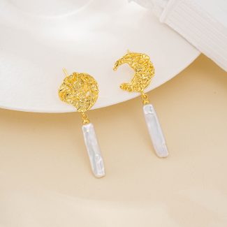 Textured Gold Disc and Baroque Stick Pearl Earrings