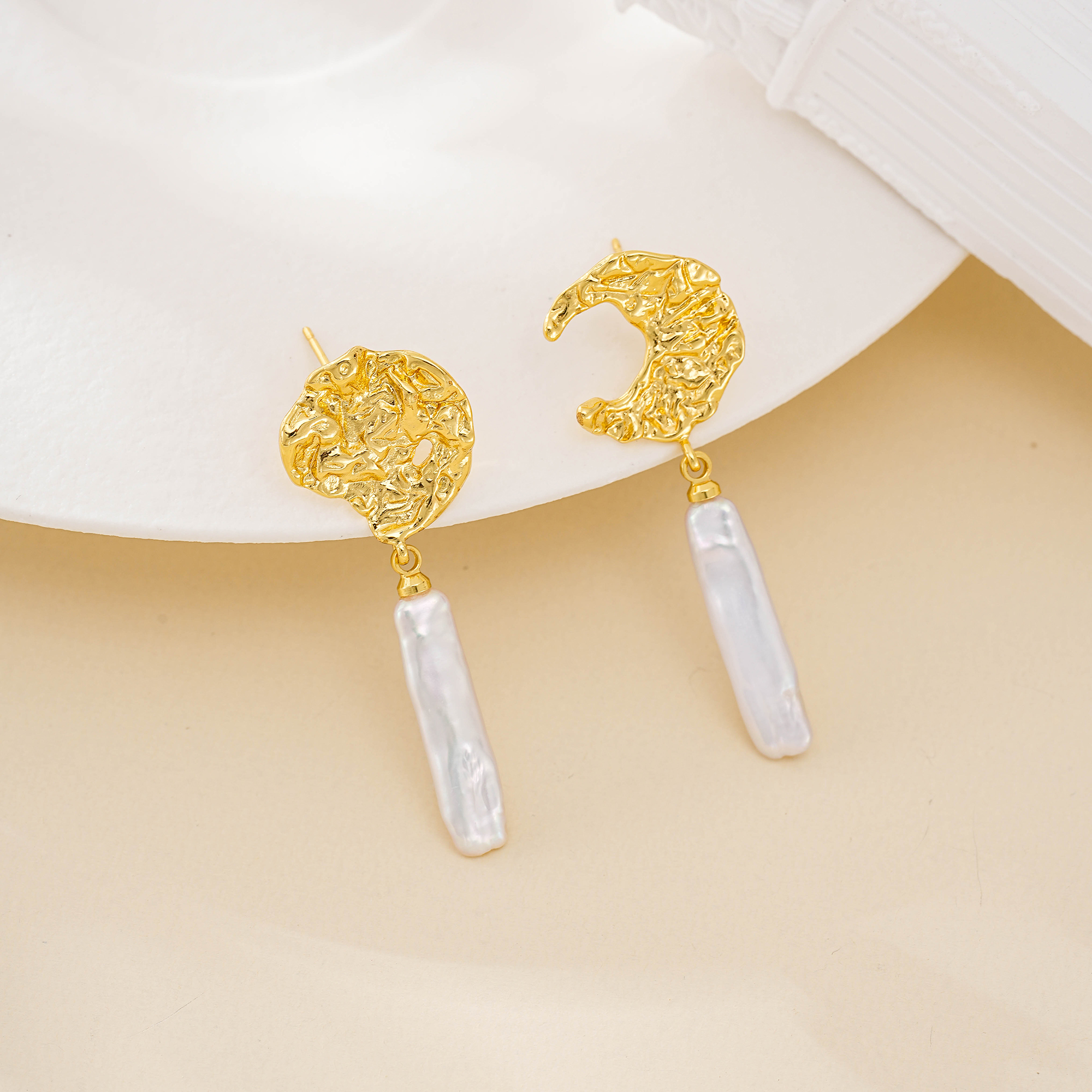 Textured Gold Disc and Baroque Stick Pearl Earrings