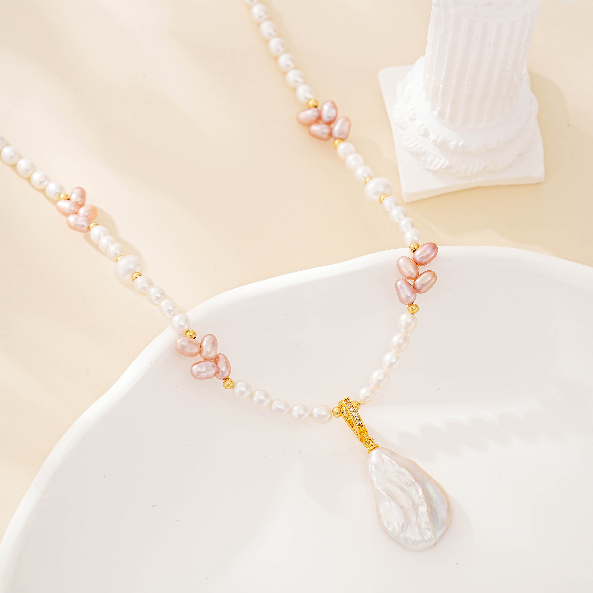 Blush baroque freshwater pearl drop necklace
