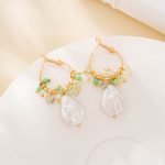 Prehnite and baroque pearl hoop earrings