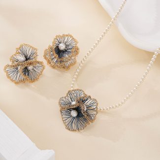 Blue Wire Flower Pearl Jewelry Set — hand-crocheted wire jewelry
