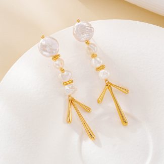 Gold-tone baroque pearl chandelier earrings with three tapered drops