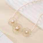 silver-finish three-flower pearl necklace