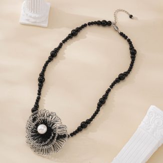 Alternate view of Black Wire Flower Detachable Brooch Necklace