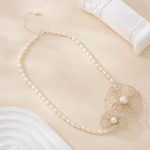 silver-finish twin wire flower pearl necklace