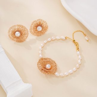 Spiral Flower Pearl Earrings & Bracelet Set — product view