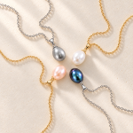 Pearl Pendant Necklace in Four Colors